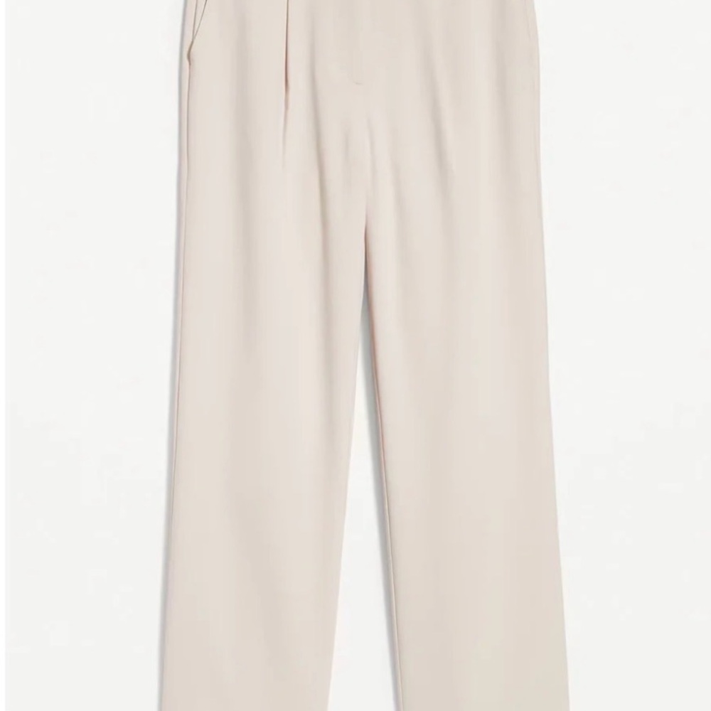 L Old Navy extra High-Waist Taylor Wide Leg Pants in Light Cream Khaki